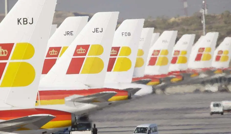 Aviones de Iberia en el aeropuerto de Madrid.