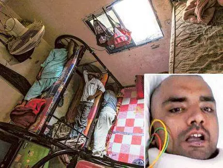 En la foto de Gulf News el trabajador lesionado y una litera de tres pisos.