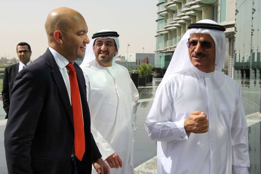 Jaime García-Legaz con el ministro de Economía de EAU, Sultan Bin Saeed Al Mansouri, en su visita del pasado mes de abril. (EL CORREO)