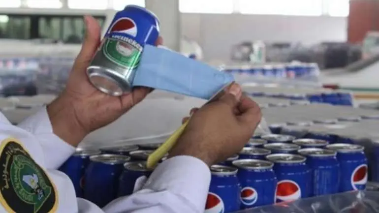 Las cervezas llevaban etiquetas de Pepsi.