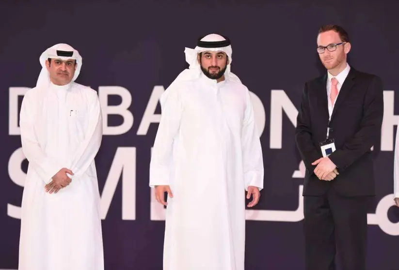 El jeque Ahmad Bin Mohammed Bin Rashid Al Maktoum con Juan Pablo Nabás.