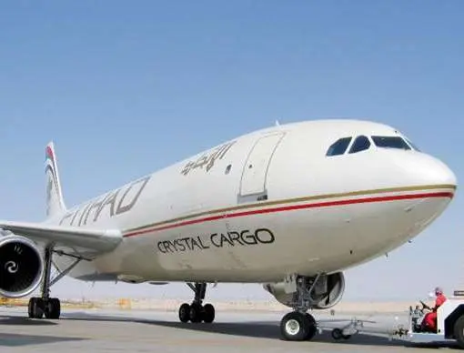 Etihad Airways tiene descuentos tanto en su galardonada clase business como en turista.