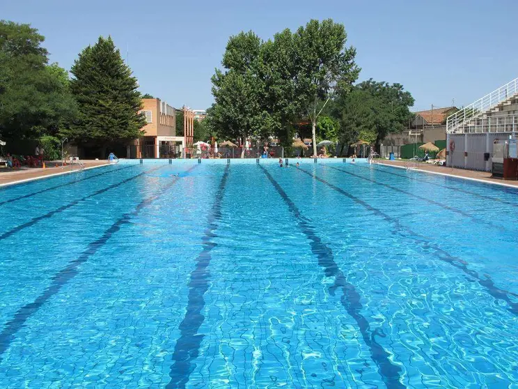 El menor entró en la piscina de adultos del hotel.