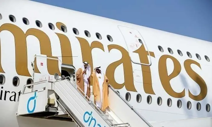 Un avión de la aerolínea de Dubai Emirates.