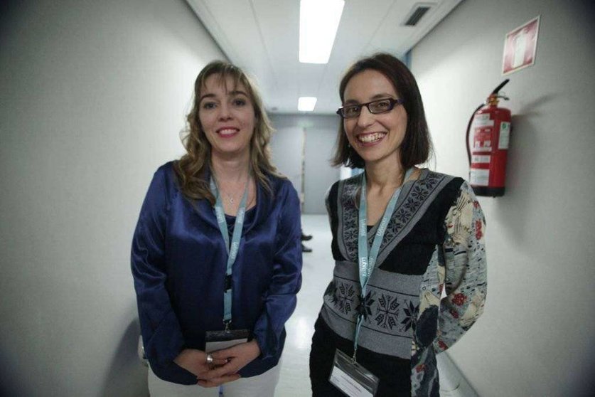 Las oftalmólogas Yerena Muiños y Alicia Galindo.