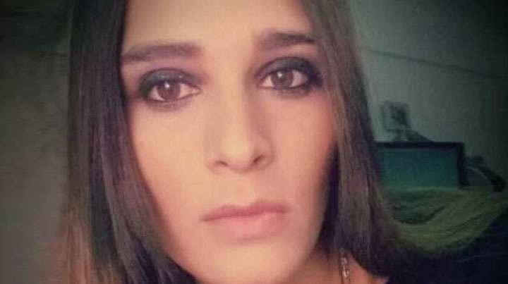 Elina Bernasconi, la joven que sufrió muerte cerebral en un avión de Qatar Airways.