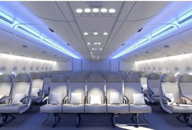 Cabina clase turista del A380 en su nueva configuración.