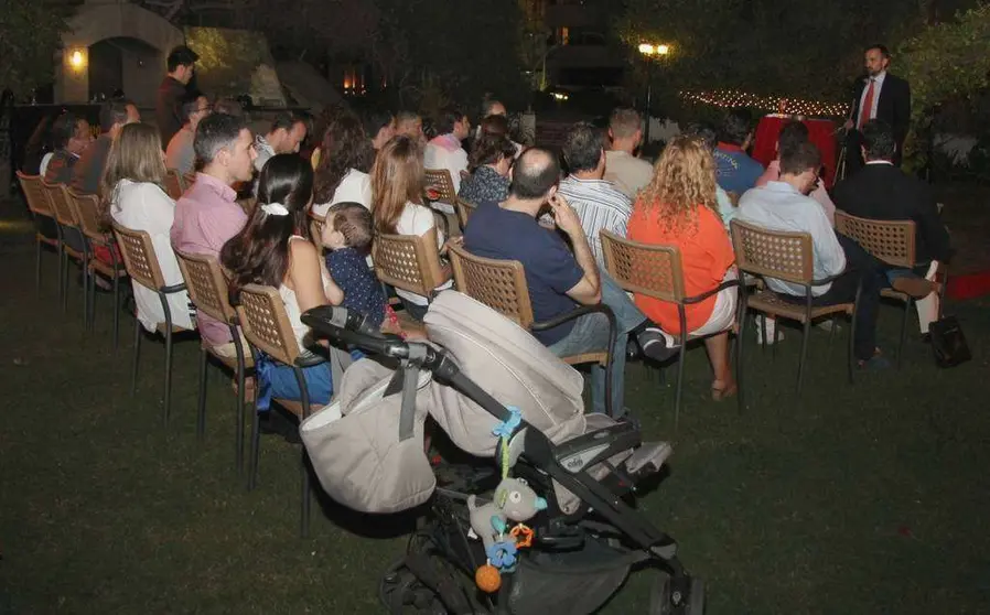 Encuentro de Españoles en Dubai desarrollado en el restaurante Seville's en abril de 2016. (EL CORREO)