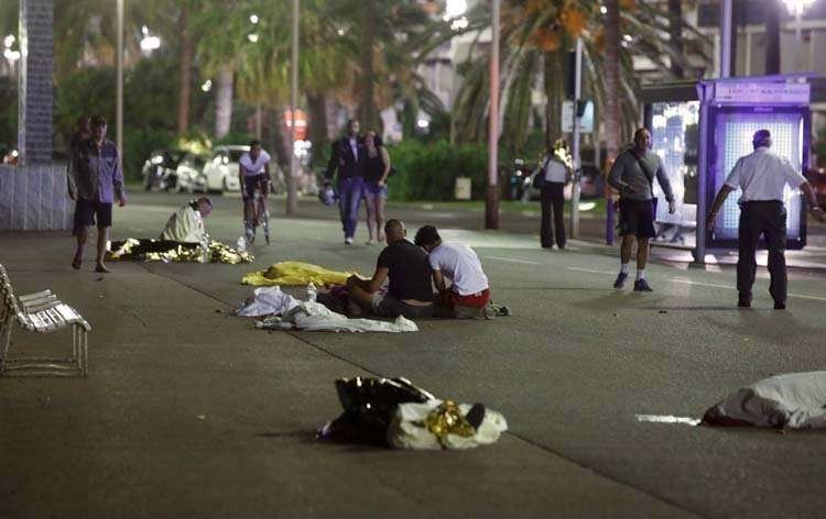 Imagen tras el atentado en Niza. (Internet) 