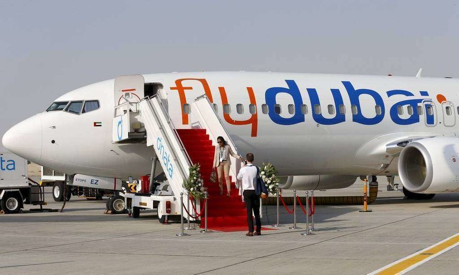 Imagen de un avión de Flydubai sobre la pista. (Fuente externa)