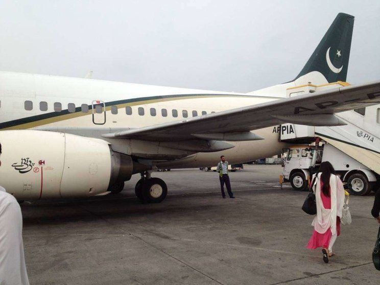 Un avión de la PIA en el aeropuerto de Lahore.