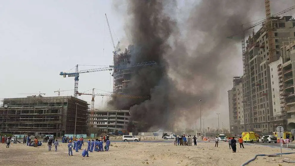 Una imagen del incencio en JVC de Dubai (D.P.).