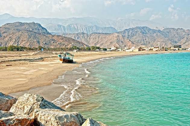 Una imagen de una playa en el emirato de Fujairah.