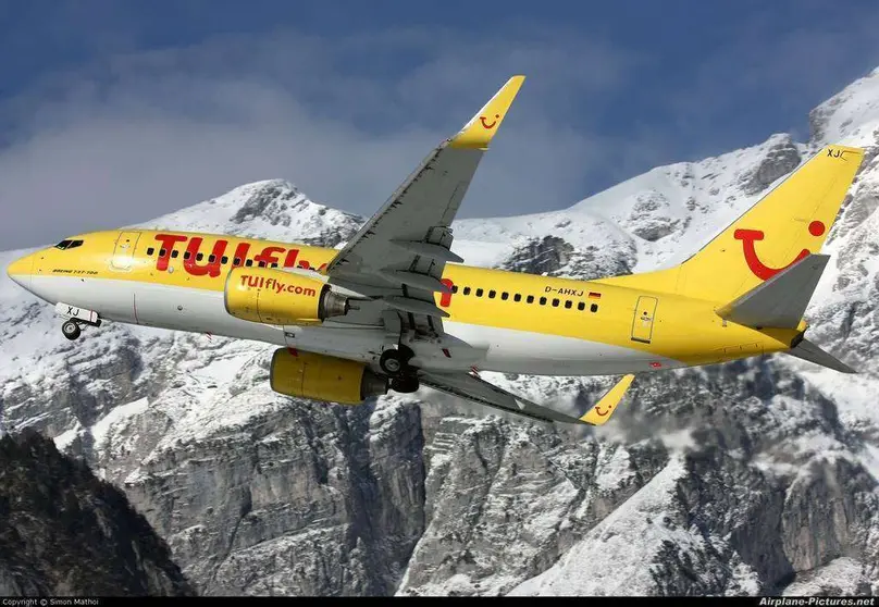 Un Boeing 737 de TUIfly.