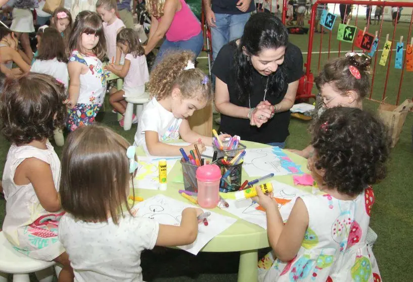 Día de la Hispanidad del Instituto Español UCAM en Dubai Sports City. (EL CORREO)