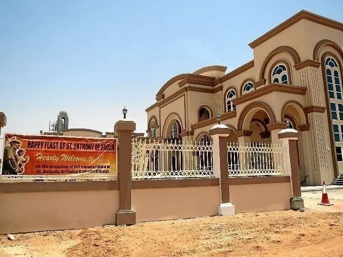 La Iglesia Católica San Antonio de Padua en Ras Al Khaimah. (E.C.)