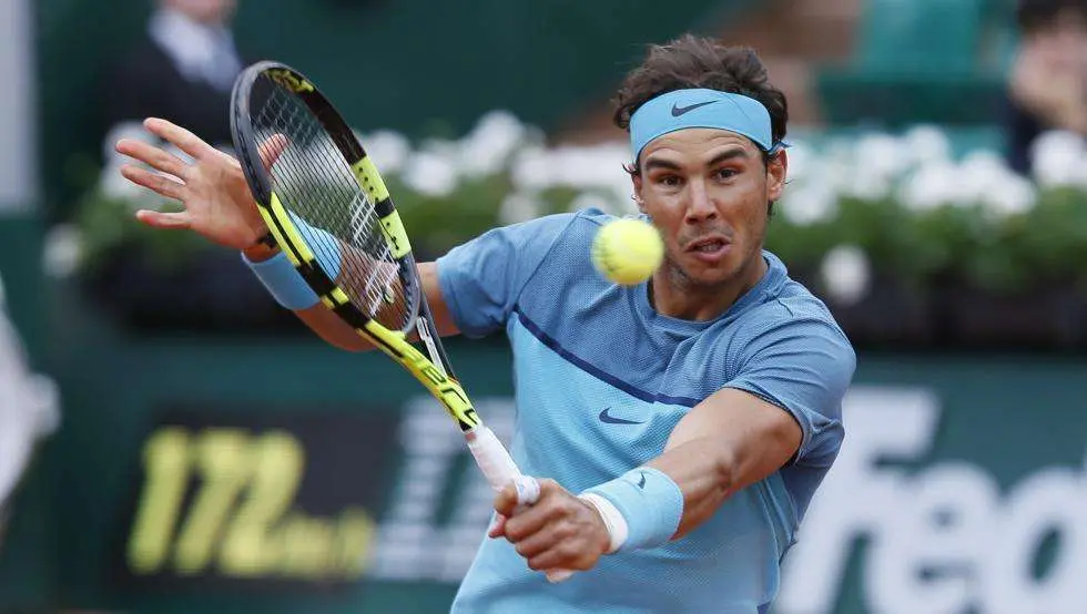 Rafa Nadal durante el encuentro en Abu Dhabi.