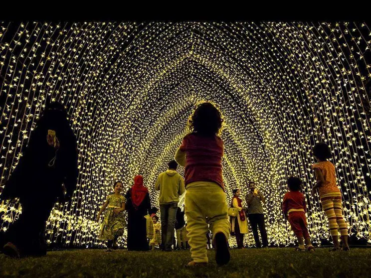 Una instalación de una edición anterior del Festival de la Luz de Sharjah.