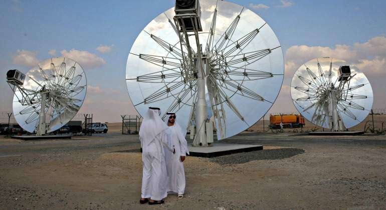 El parque solar en Dubai.