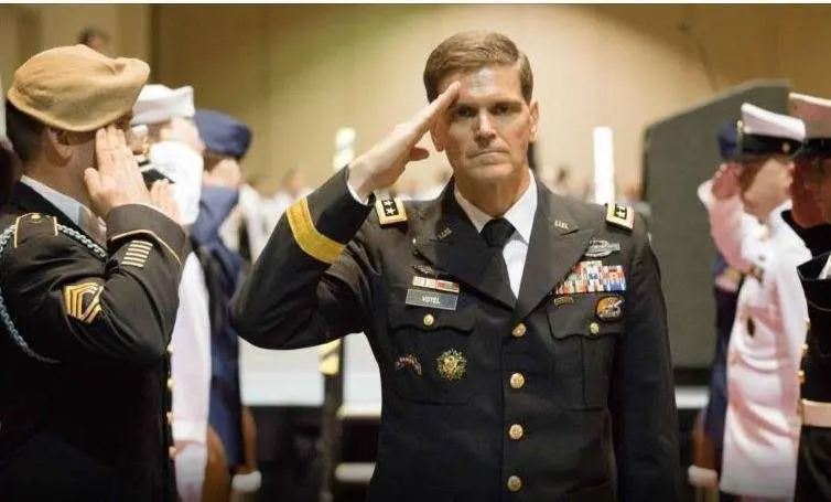 Joseph Votel, comandante de las operaciones militares norteamericanas en Medio Oriente.