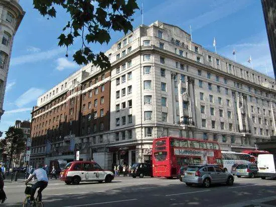 El hotel Cumberland en el centro de Londres.