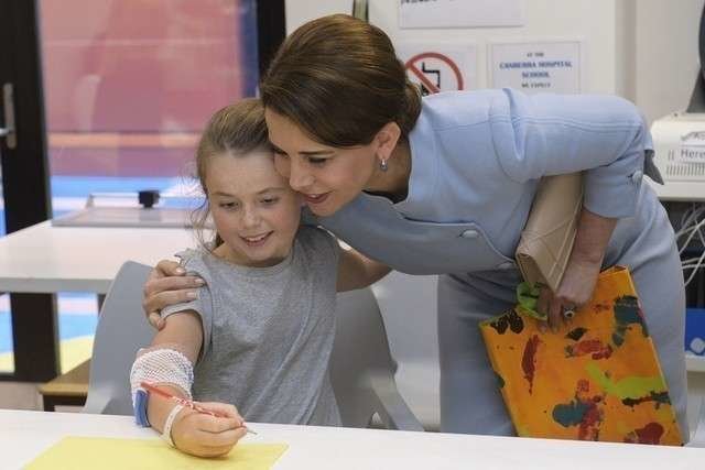 La princesa Haya, durante su visita a un hospital australiano.