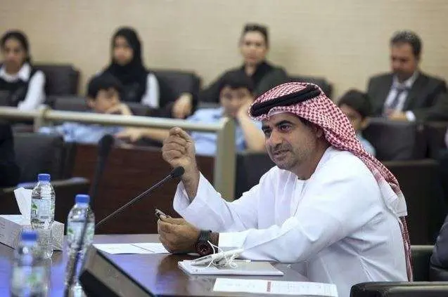 Yousef Al Ibri, del Departamento Judicial de Abu Dhabi.