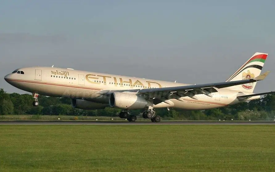 Un avión de Etihad Airways modelo A 330-200.