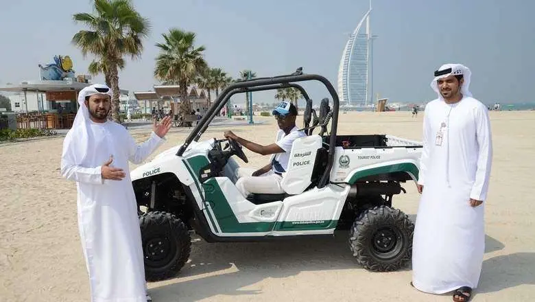 Los buggies quieren crear un ambiente seguro en las playas. 