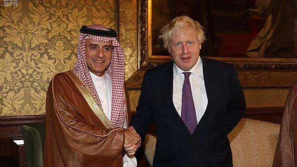 Los ministros de Exteriores de Arabia Saudita y el del Reino Unido en Londres.