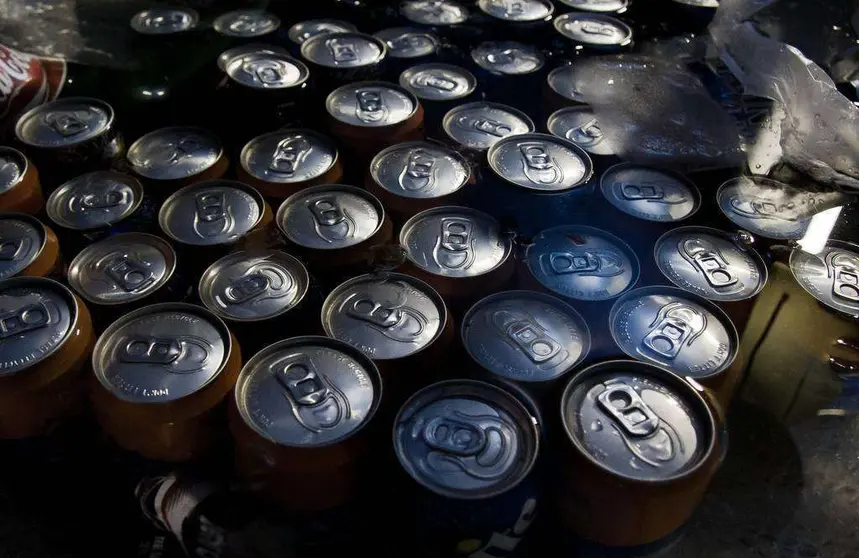 Latas de refrescos. (Damien Ayers, Flickr)