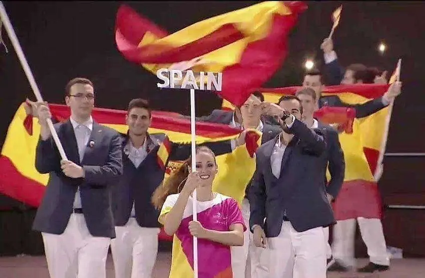 Representantes españoles durante su presentación en el el concurso WorldSkills de Abu Dhabi.