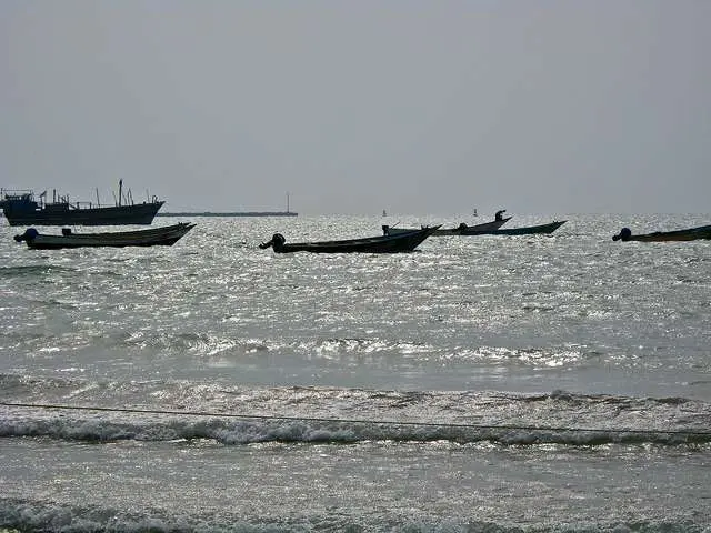 Barcos frente a las costas de Yemen. (Ohana San, Flickr)