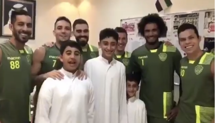 Jugadores del Al Wasl durante el vídeo. 