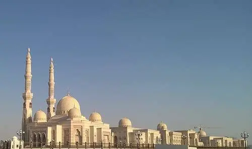 Una imagen de la mezquita de Al Qasimiya de Sharjah.