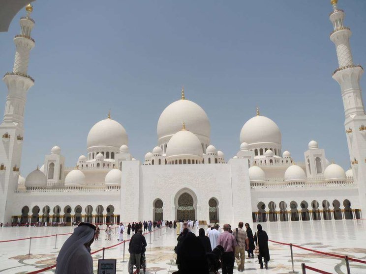 Imagen de la Mezquita Sheikh Zayed de Abu Dhabi. (EL CORREO)