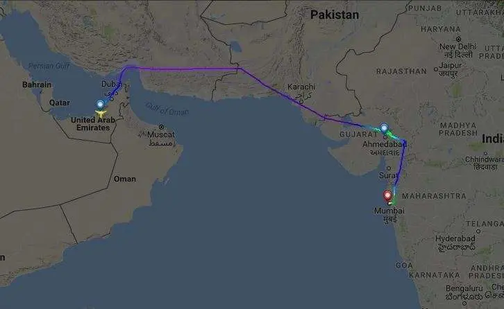 Captura del EY288 en el sitio web de seguimiento vuelos Flightradar.