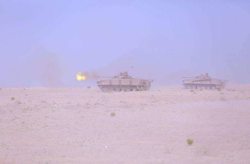 Una imagen de los ejercicios militares realizados en el desierto de Abu Dhabi.