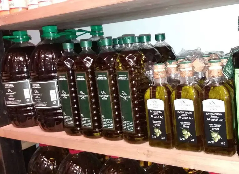 Aceite extra virgen Gourmet de Elite, elaborado a partir de aceituna manzanilla cacereña. (EL CORREO)