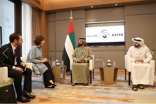 Reunión entre el jeque Al Maktoum y la directora de la UNESCO en Dubai. (Wam)