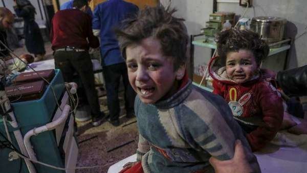 Niños sirios heridos por la guerra.
