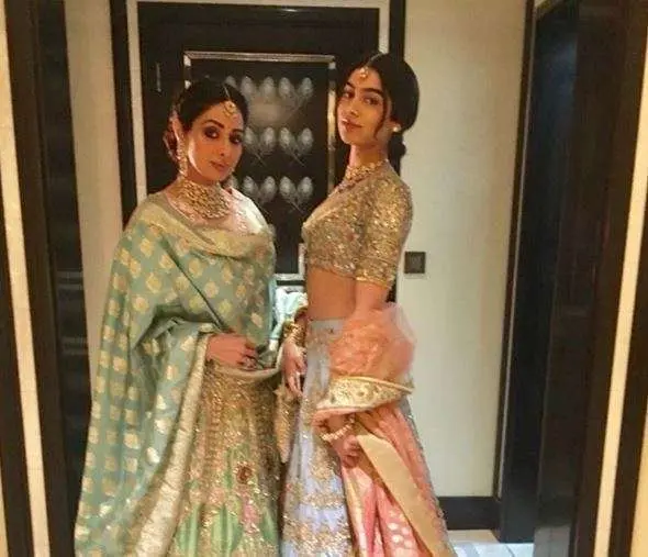  A la izquierda de la imagen, Sridevi Kapoor la actriz india fallecida. (Instagram)