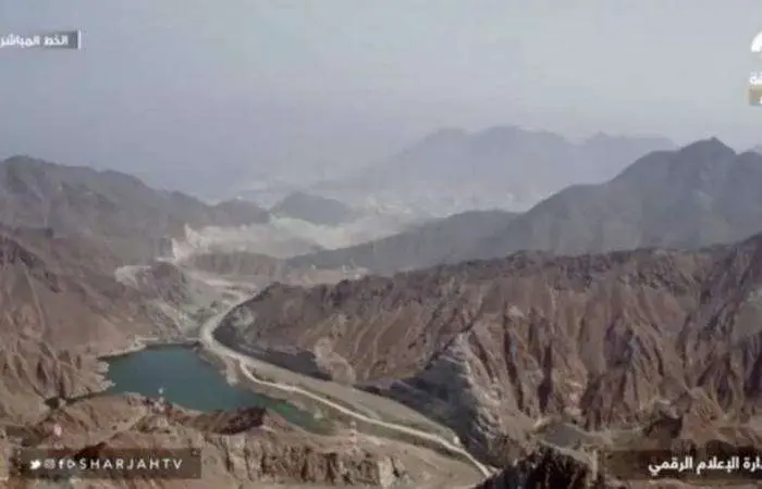 La nueva carretera de Sharjah a Khor Fakkan.