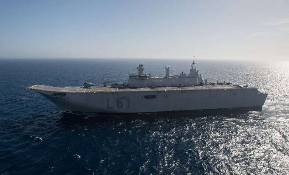 El buque español Juan Carlos I.