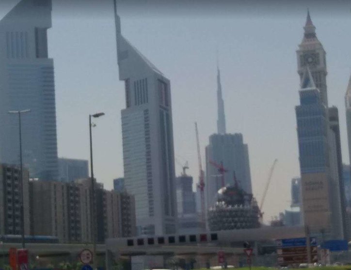 Una perspectiva de Sheikh Zayed Road. (EL CORREO)
