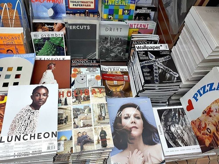 Publicaciones expuestas en Iconic Magazines en Nueva York. (Rafael González García de Cosío)