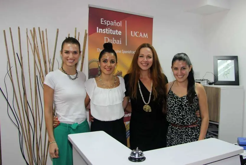 Equipo de la UCAM en su nueva sede en JLT. (EC)