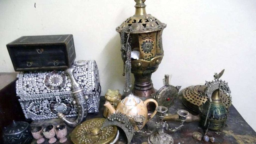 Antigüedades yemeníes recuperadas en Adén.