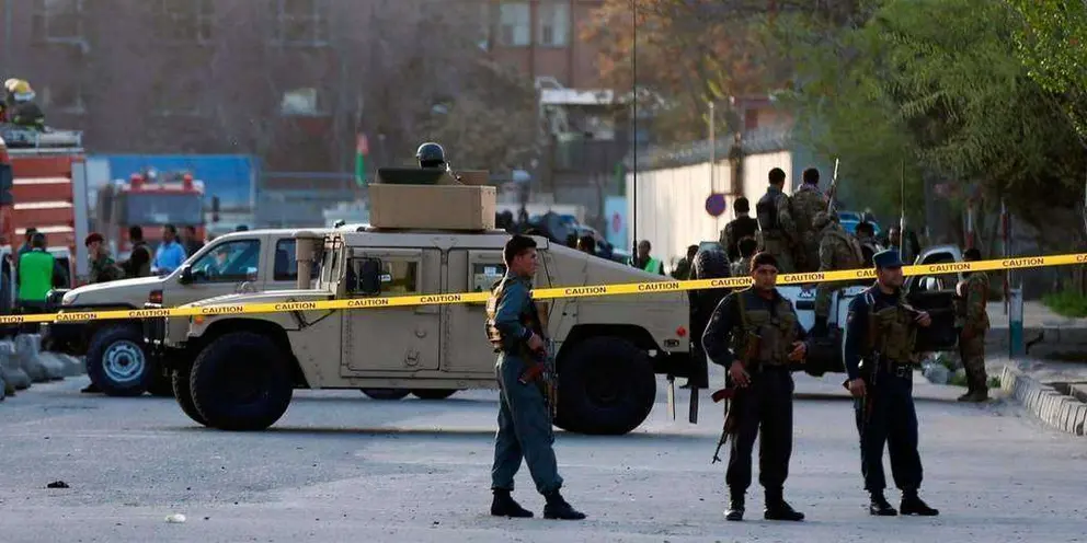 Calle acordonada en Kabul.