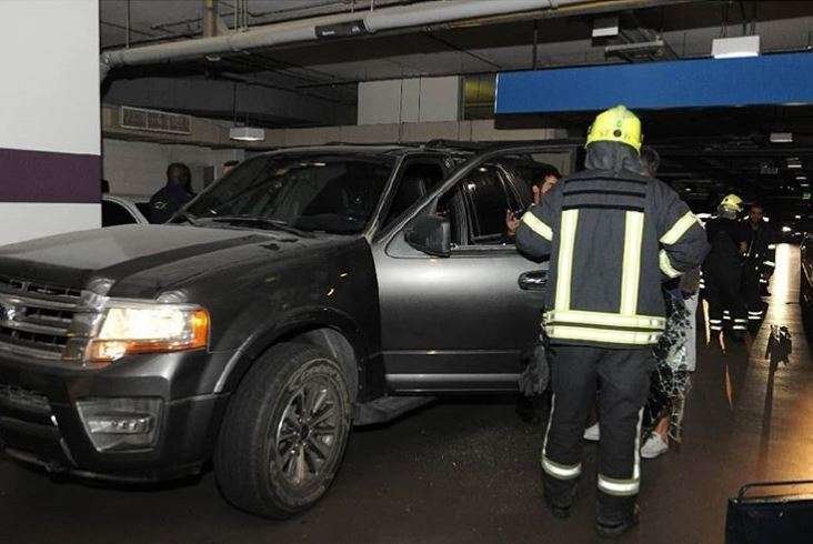 La Policía de Abu Dhabi difundió en sus redes sociales la imagen del rescate.